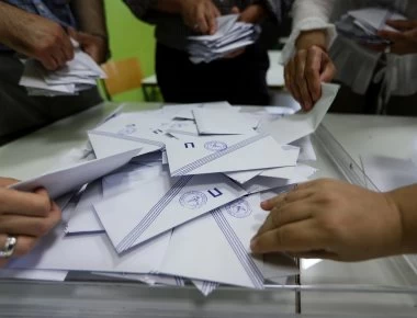 Έρευνα Kapa Research: Ποιοι είναι οι 10 δημοφιλέστεροι πολιτικοί κάτω των 40